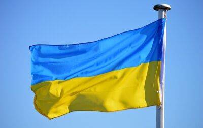 Флаг Украины 24 августа подняли в Мариуполе, Балаклее и Мирном