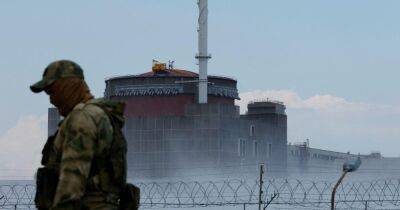 Армия РФ расположила военную технику вплотную к энергоблокам ЗАЭС, – разведка Британии