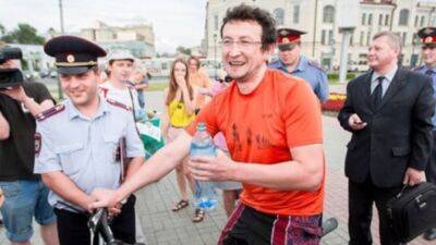 На активиста из Томска завели два дела за один пост