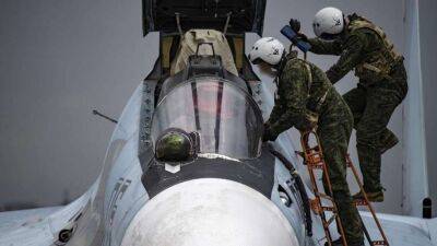 Російським військовим льотчикам не виплачують «бойові» на війні в Україні – розвідка