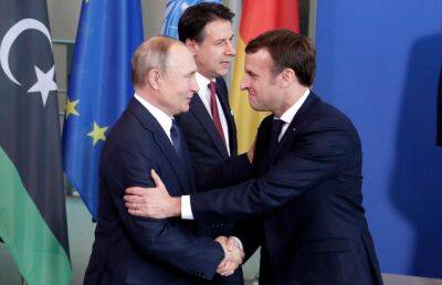 Владимир Путин - Эммануэлю Макрон - BV: Путин не доверяет Макрону, так как его политика противоречит идее о «смерти мозга» НАТО - ont.by - Россия - Белоруссия - Франция