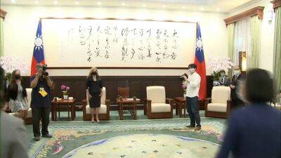 Американский сенатор Марша Блэкберн посещает Тайвань