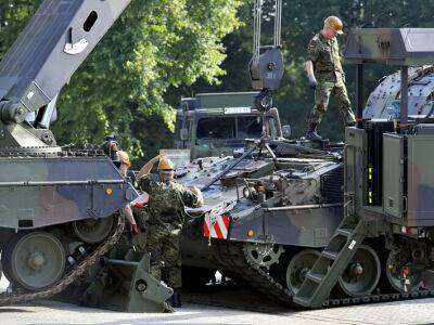Спецслужбы РФ снимали тренировки украинских военных в Германии и пытались взломать их телефоны – СМИ