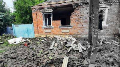 РФ снова обстреляла Славянск, сгорел частный дом
