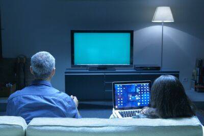 Телевидение увеличивает риск развития деменции
