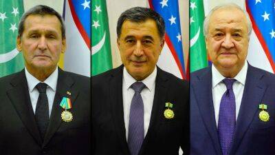 Главы МИД Туркменистана и Узбекистана обменялись медалями в Ашхабаде