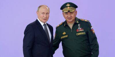 «Путин не столь тупой». Эксперт прокомментировал возможность того, что диктатор лично руководит российскими войсками в Украине.