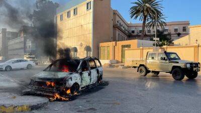 Світ у вогні: у Лівії після дворічного затишшя знову почалися бої