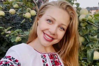 Кароль впервые после возвращения в Киев устроила эпатажную съемку: "Я забыла, как дышать"