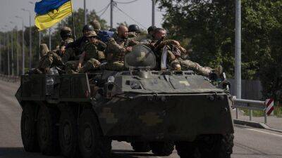 Война в Украине: Запорожье и Донбасс под обстрелами