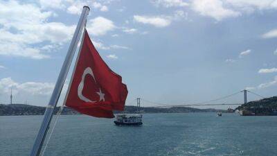 Турция в пять раз увеличит цену за проход через Босфор и Дарданеллы