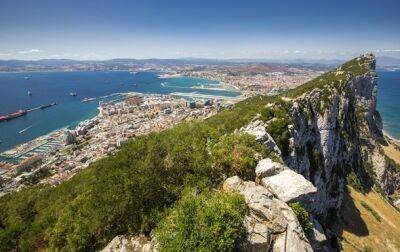 Гибралтару повторно присвоили статус города