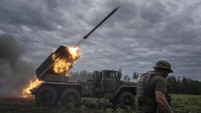 Армия Украины начала наступление в Херсонской области: мосты под огнем