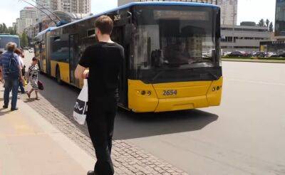 Воздушная тревога в Киеве: Кличко дал окончательный ответ, будет ли стоять транспорт во время воя сирен