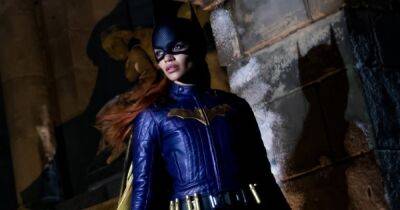 Warner Bros. "убила" самый ожидаемый супергеройский боевик о подруге Бэтмена