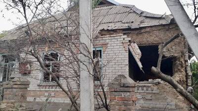 Россияне ударили по трем районам на Днепропетровщине: много разрушений, ранена женщина