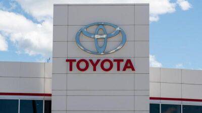 Производство Toyota Motor в июле снизилось на 8,6%