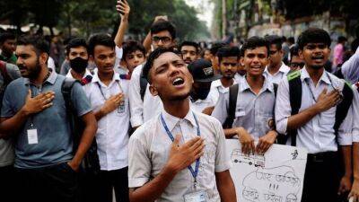 Сокращают рабочий день, закрывают учебные заведения. В Бангладеш идут протесты из-за энергетического кризиса