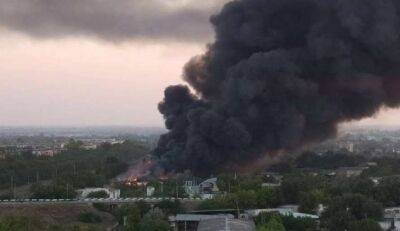 В окупованому Криму стався вибух та пожежа на нафтобазі (ФОТО, ВІДЕО) - lenta.ua - Украина - Україна