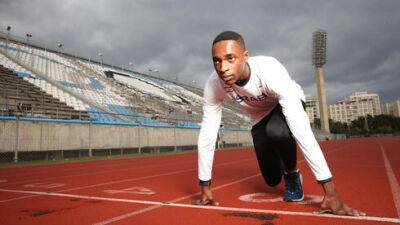 Родился в Израиле, получил гражданство в 16 лет: Африфа побил рекорд в беге на 200 м