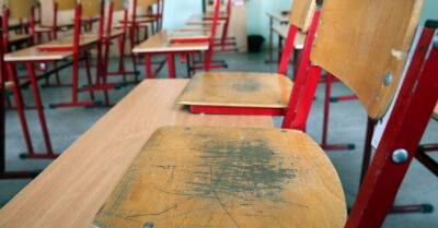 В Пензе учительницу приговорили к пяти годам условно по статье о "фейках". На нее донес ученик
