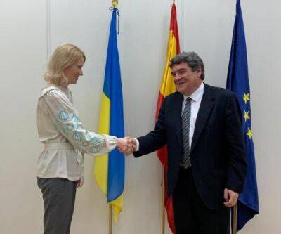 Испания выделила 53 миллиона евро на финпомощь украинским беженцам