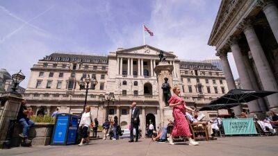 Банк Англии резко повысил ставку