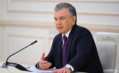 Мирзиёев поручил за месяц сделать понятным и удобным процесс оказания услуг в хокимиятах и министерствах