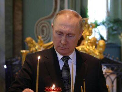 Зеленский про Путина: Может, уже пора думать, что он будет говорить Богу?
