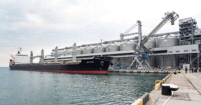 Вывоз зерна: из Одесского порта отправят 3 судна с продовольствием