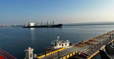 Из портов Большой Одессы вышел первый караван судов с украинским зерном (ВИДЕО)