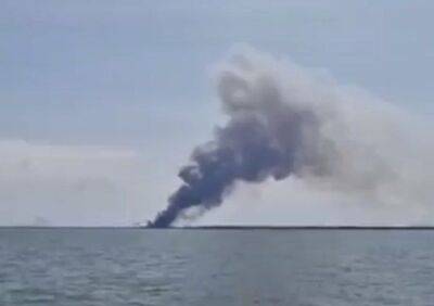 В Черном море дымится русский корабль – его могли подбить украинские ракеты | Новости Одессы