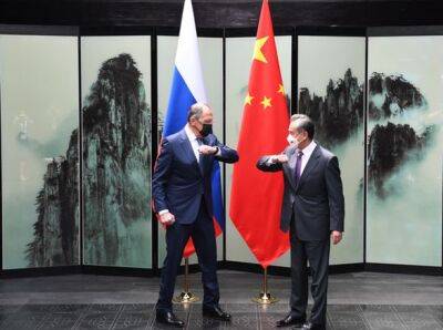 лавров: альянс с Китаем является опорой "торжества международного права"