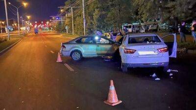 В Ставрополе в ночном ДТП пострадали три человека