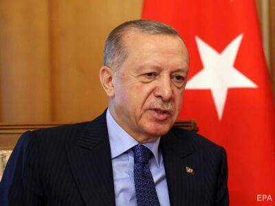 "Для удобства туристов". Эрдоган заявил, что пять турецких банков вводят российскую платежную систему "Мир"