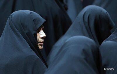 В Иране женщинам запретили сниматься в рекламе