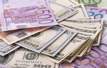 Белорусские банки ввели новые правила приема валюты