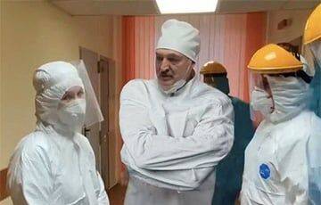 На службу к Лукашенко стали официально брать людей с психическими расстройствами