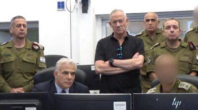 Ликуд требует запретить Лапиду фотографироваться с военнослужащими ЦАХАЛа