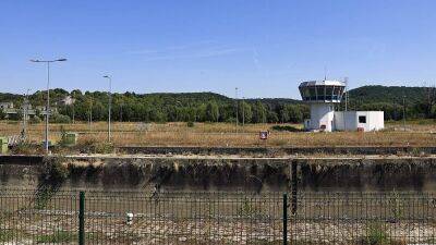 Во Франции АЭС разрешено сбрасывать неохлаждённую воду в реки - ru.euronews.com - Франция - Париж