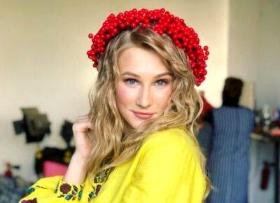 Блондинка из "Женского квартала" честно призналась, кто у нее любимец из украинских певиц: "Сейчас кайфую..."