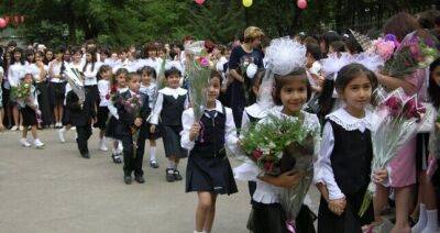 В 1-й класс в Таджикистане пошли свыше 200 тыс. детей