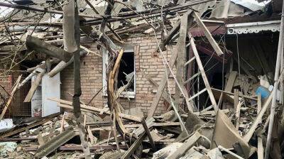 Враг ударил "Градами" по Днепропетровщине: есть раненый, много разрушений