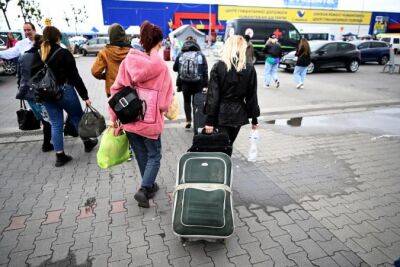 Беженцы рассказали, когда они будут готовы вернуться в Украину