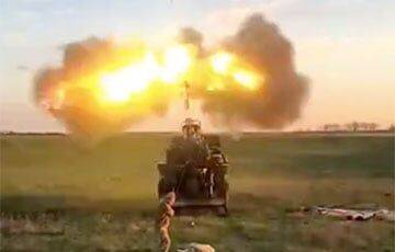 Украинская артиллерия сожгла российскую САУ «Акация» на Харьковщине