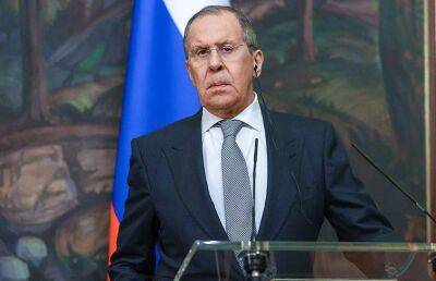Глава МИД России поразился заявлению Бербок о поддержке Украины