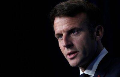 Макрон: Франция будет помогать подготовке переговоров по урегулированию ситуации в Украине