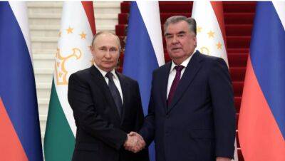 Путин поздравил Рахмона и народ Таджикистана с Днем независимости