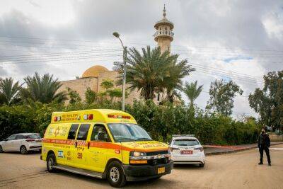 Ночь в арабском секторе: юноша убит возле Наарии, четверо раненых