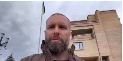 «Балаклия — это Украина!». Над городом подняли украинский флаг